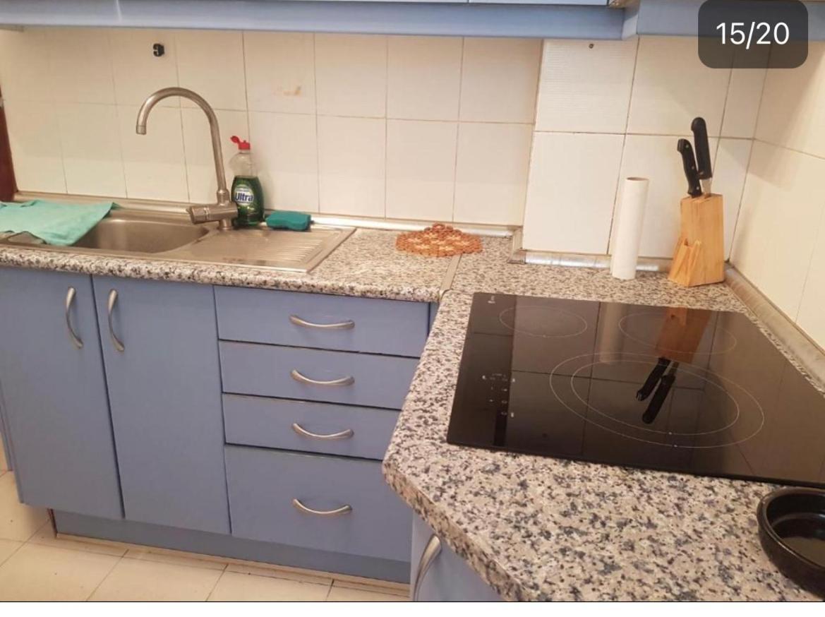 Paris Apartment อัลกาลาเดเอนาเรส ภายนอก รูปภาพ